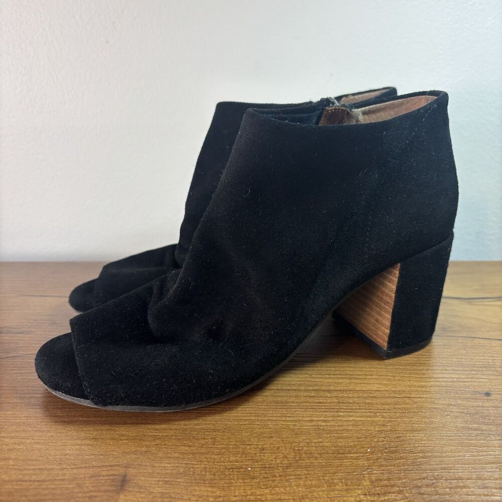 Gentle Souls Kenneth Cole Womens 7 Black Suede Peep Toe Booties Heels Camelia